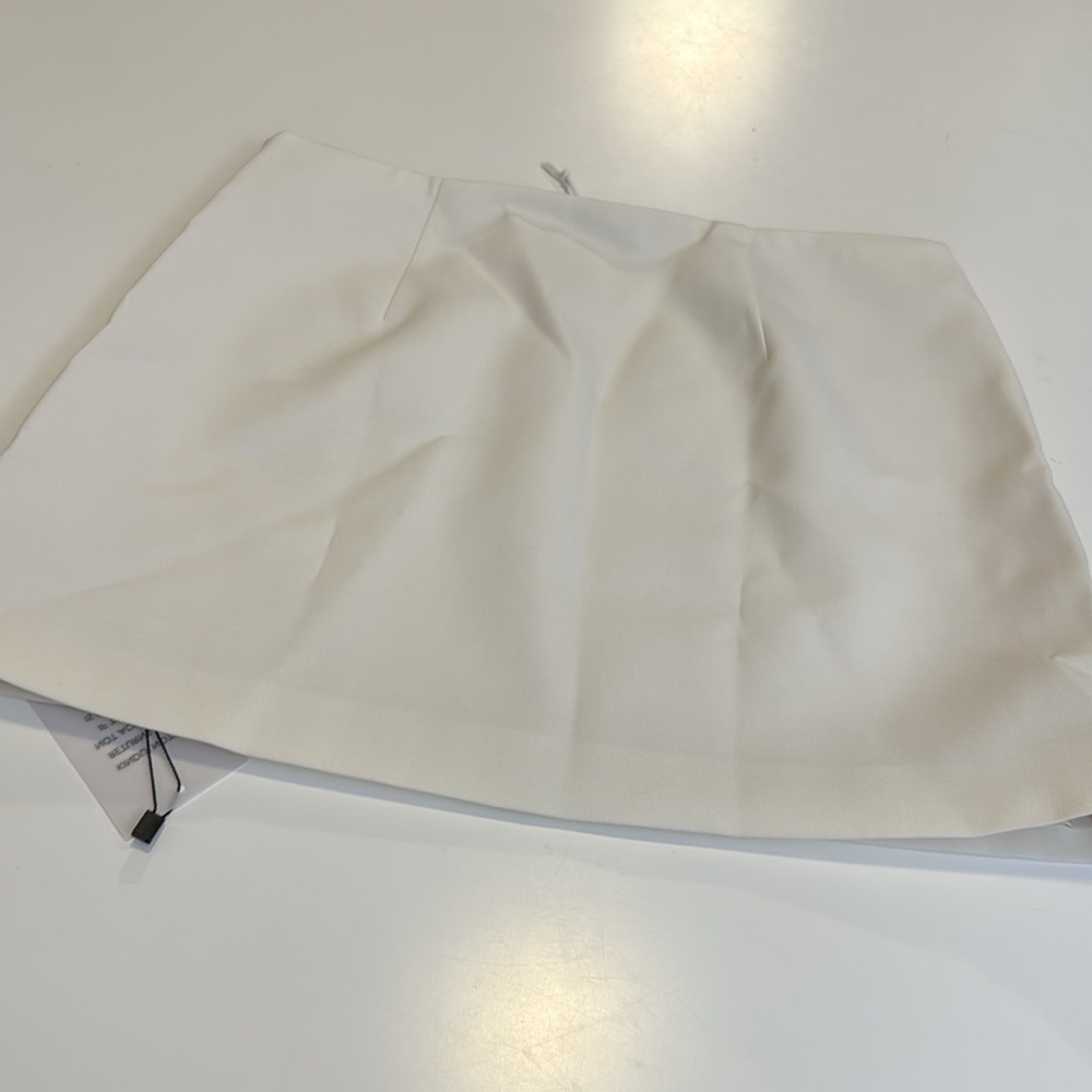L’ACADEMIE RIN MINI SKIRT BY MARIANNA - Picture 10 of 11